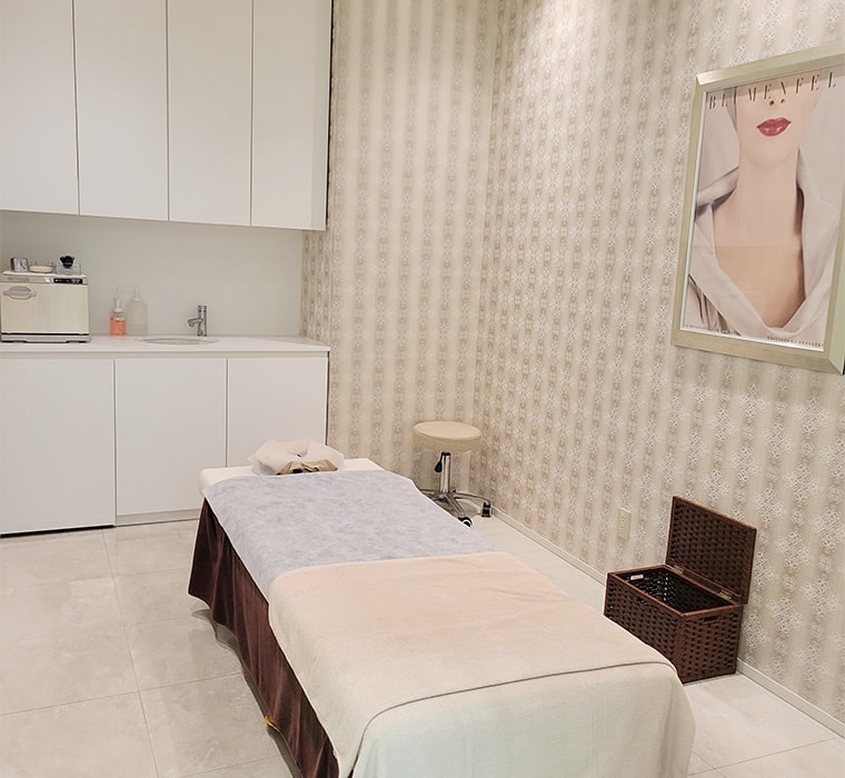 PLATINAS 南林間店