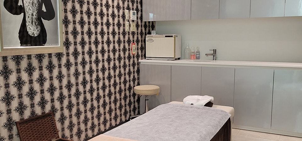 PLATINAS 南林間店