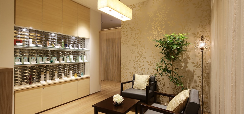 PLATINAS 西葛西店