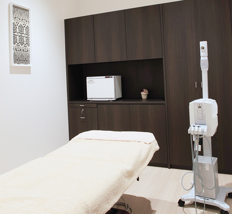 PLATINAS 西日暮里店