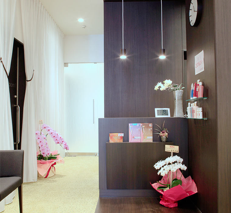 PLATINAS 西日暮里店